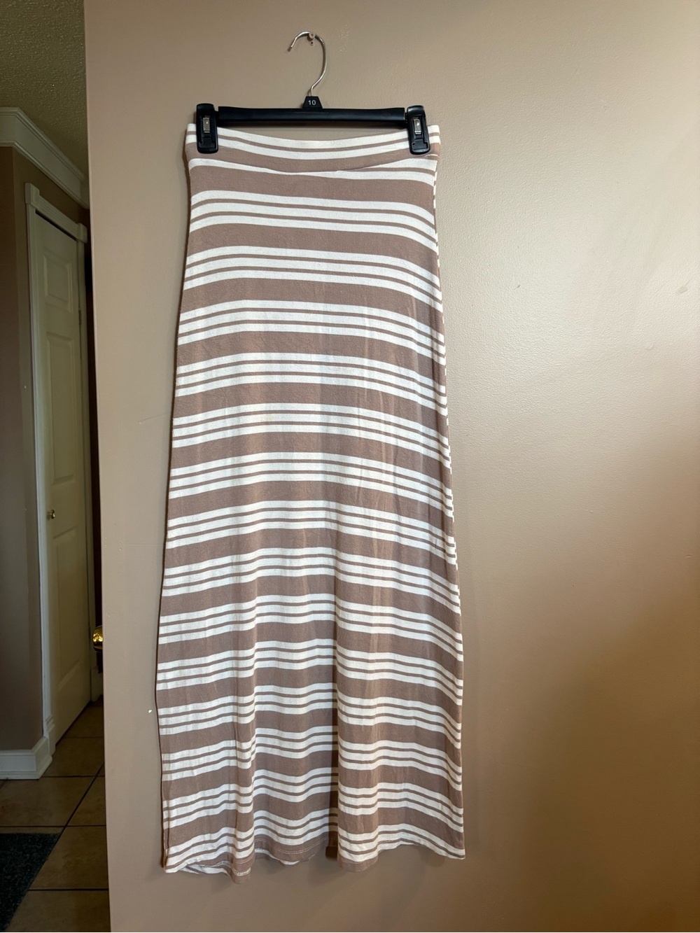 Charlotte Russe Taupe and White Striped Maxi Skirt size small